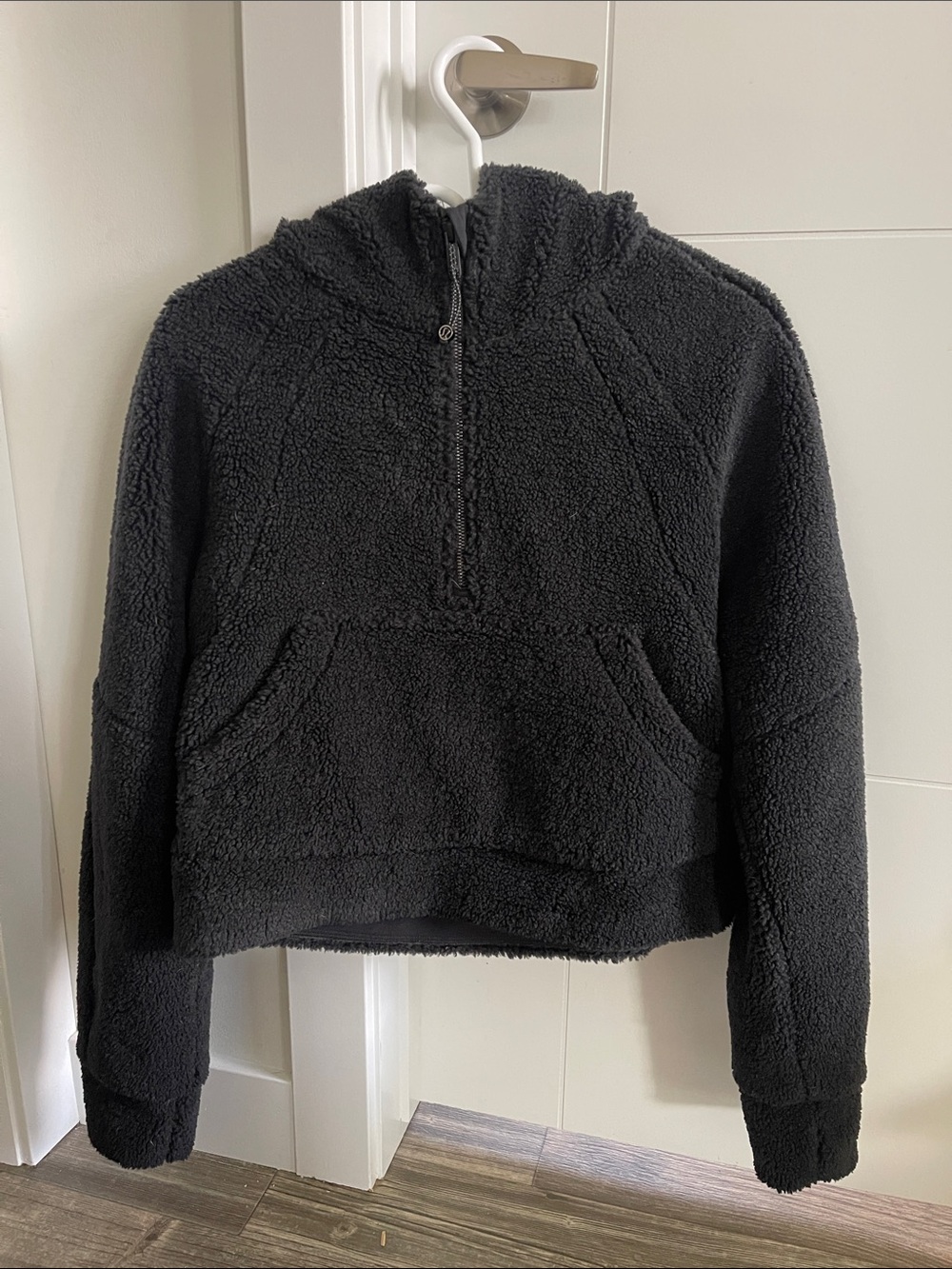 Lululemon fleece cropped scuba hoodie
